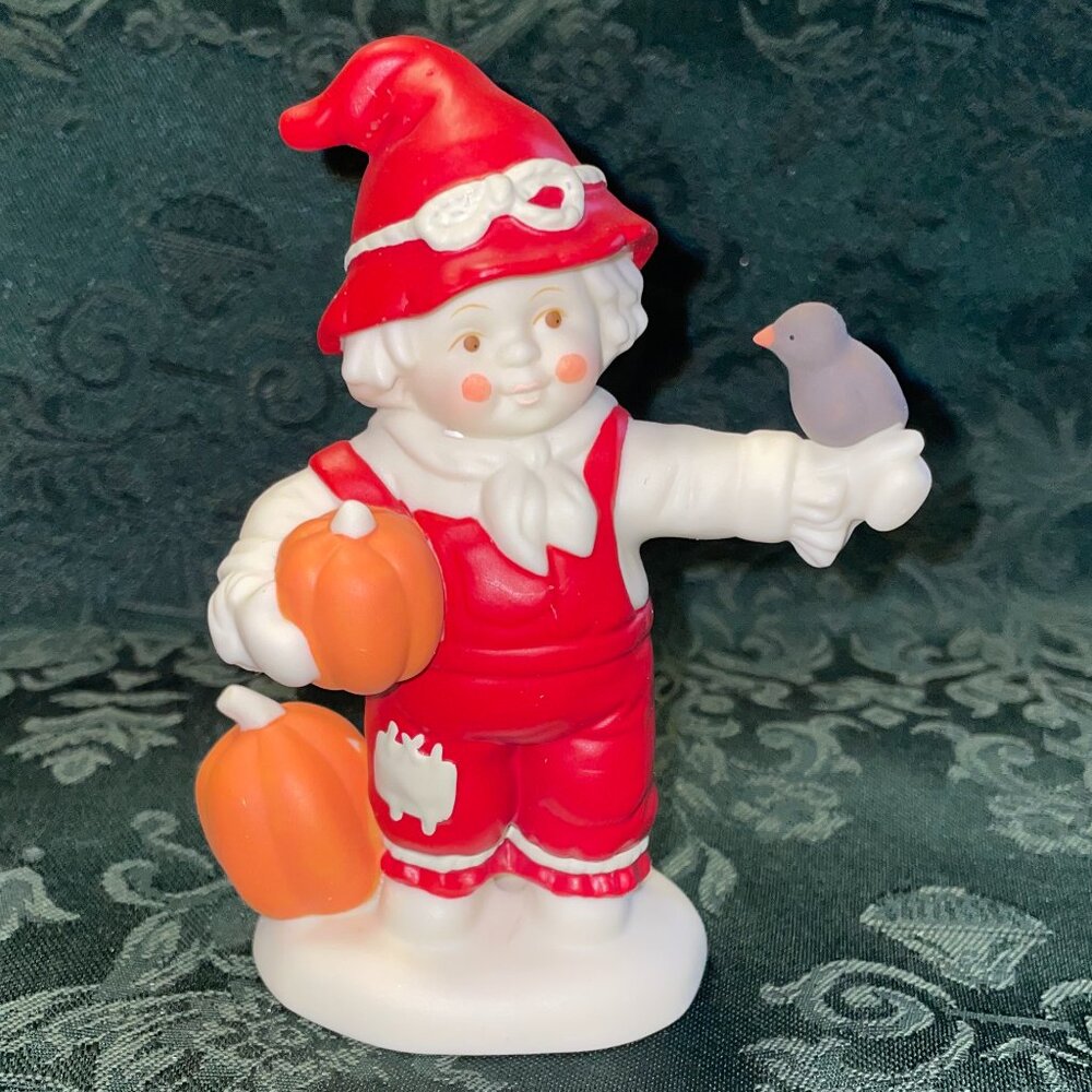 Like New Snowbabies Babies On The Farm "Don't Be Scared, Crow" Figurine
